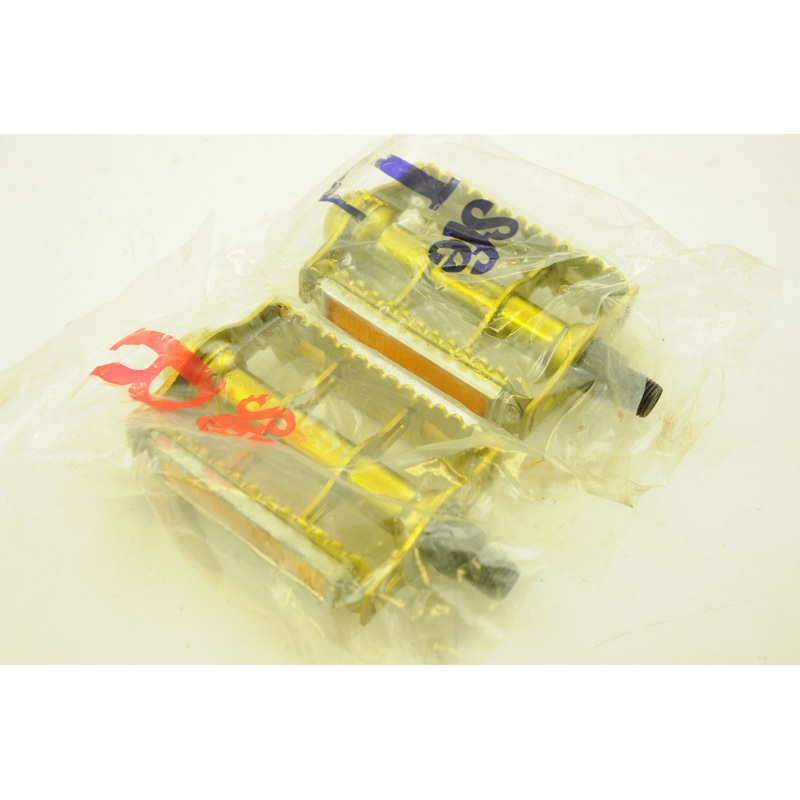 SFE GOLD RAT TRAP 1-2 PEDALS OLD SCHOOL BMX 80’s MADE MONGOOSE HARO GT NOS LAST