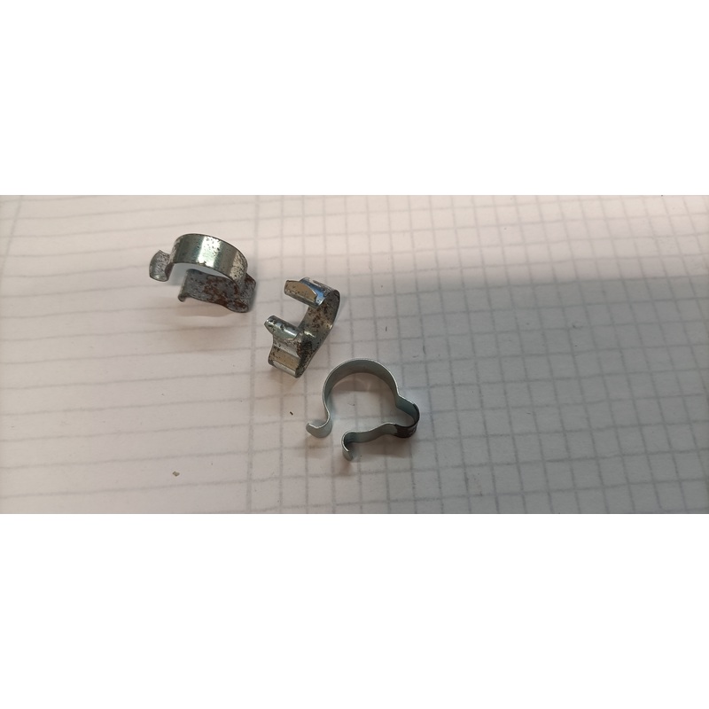 3 15mm VINTAGE STEEL CABLE CLIPS BIKE BRAKE OR GEAR CABLE SUIT CHAINSTAY TARNISHED