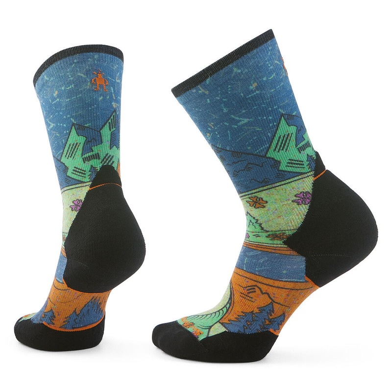 Performance Trail Run Targeted Cushion Mountain Print Crew Socks – Women’s
