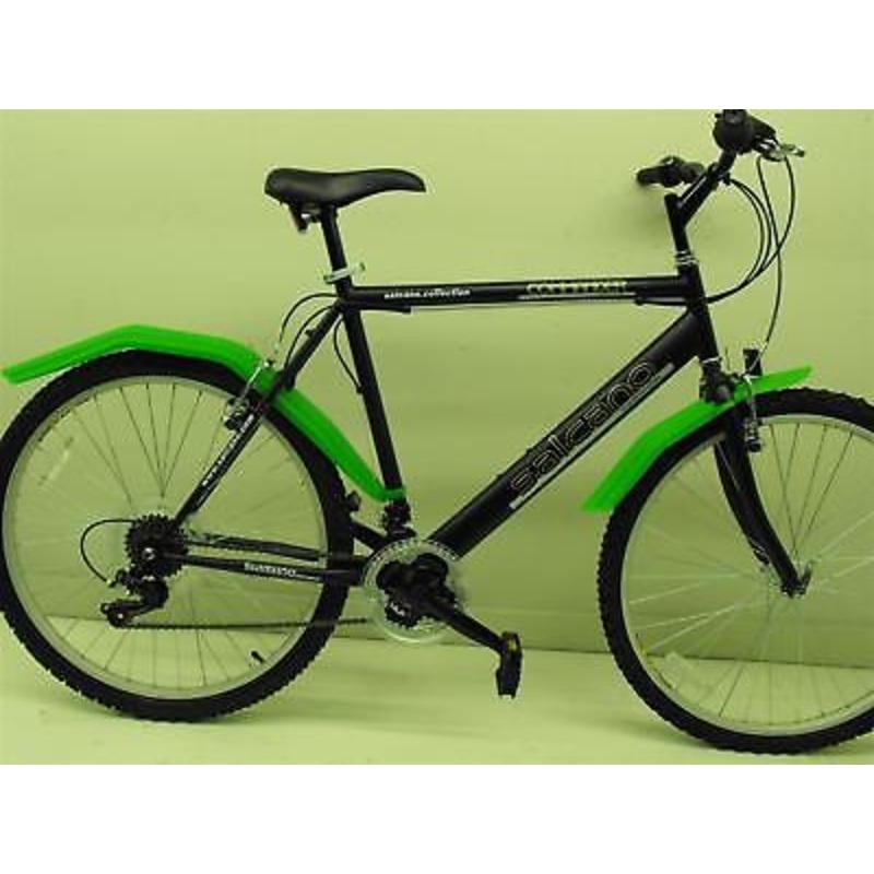 MOUNTAIN BIKE MUDGUARDS WIDE TRENDY GREEN COLOUR AT REDUCED TO FRACTION OF RRP