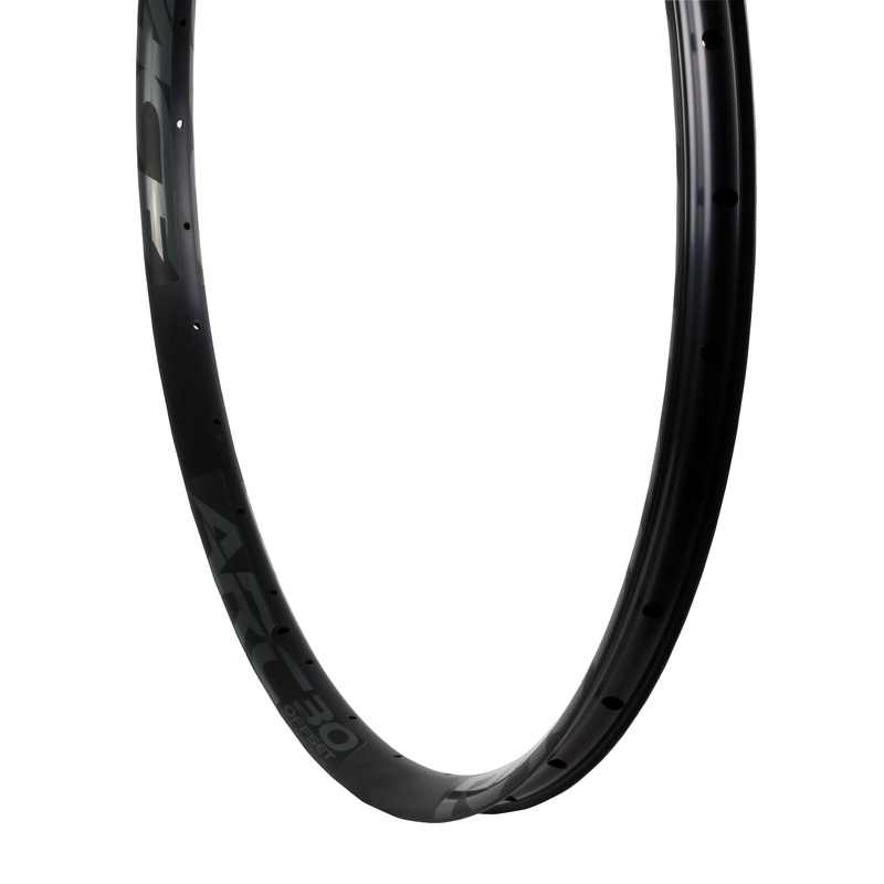 RaceFace ARC 30 Rim – 29 Disc Black 32H Offset