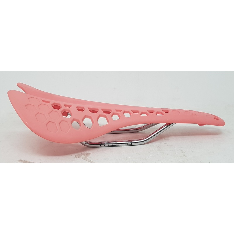 PINK FIXIE OR RACING BIKE AERO SADDLE ULTRA LIGHT HOLLOW CYCLE SEAT JUST 216grams