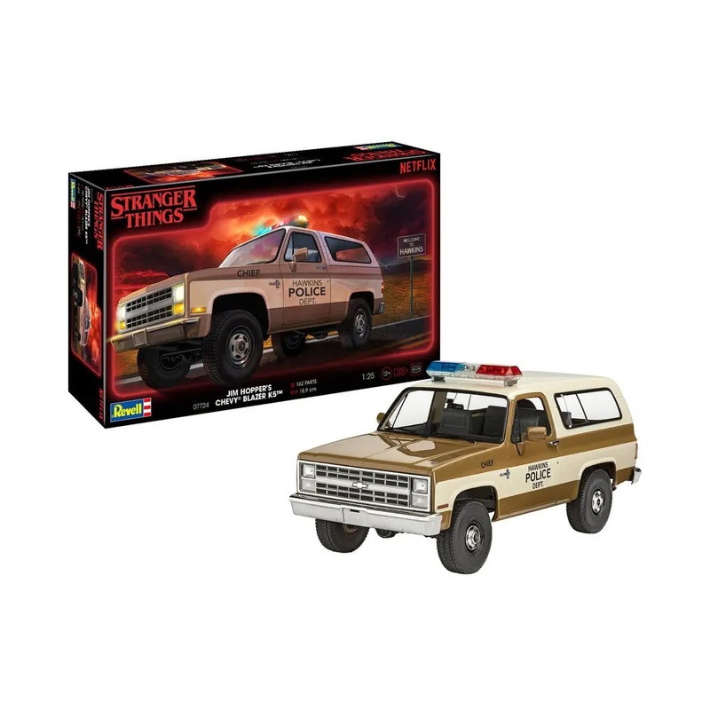 Revell Jim Hoppers Chevy Blazer K5 Stranger Things Car Model Kit 1:25