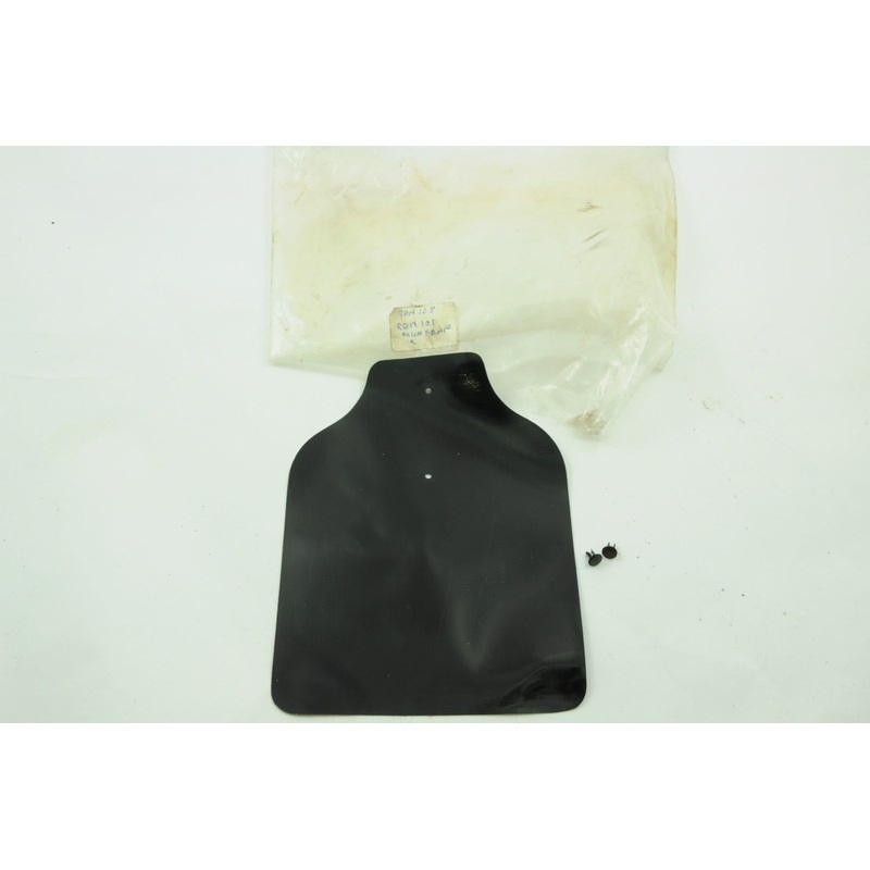 RALEIGH 70’s MUDGUARD MUDFLAP RDN101-108 WITH REVETS NEW OLD STOCK RARE NOS