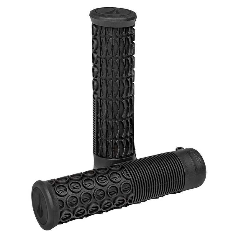 SDG Thrice 31 Lock-On MTB Grips – Black