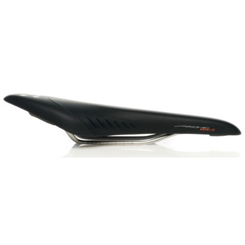 Fizik Arione Tri 2 Lightweight Triathlon Saddle (Manganese Rails) – Black