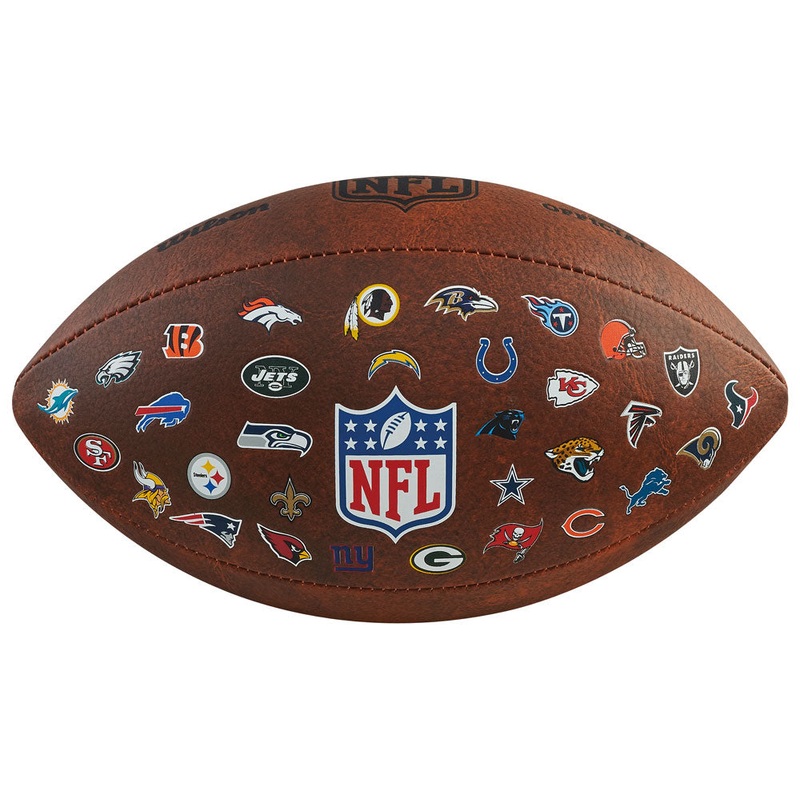 Wilson NFL 32 Team American Football Official Regulation Size (Ages 14+)