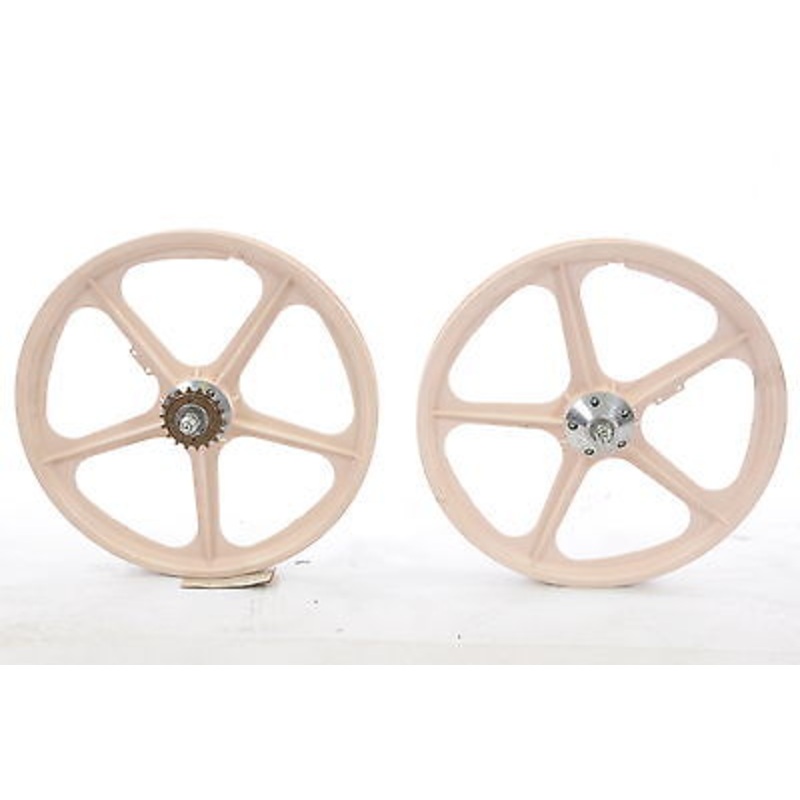 OLD SCHOOL BMX 20 GENUINE 1980’s 80’s ACORN WITH FREEWHEEL MAG WHEELS CREAM NOS