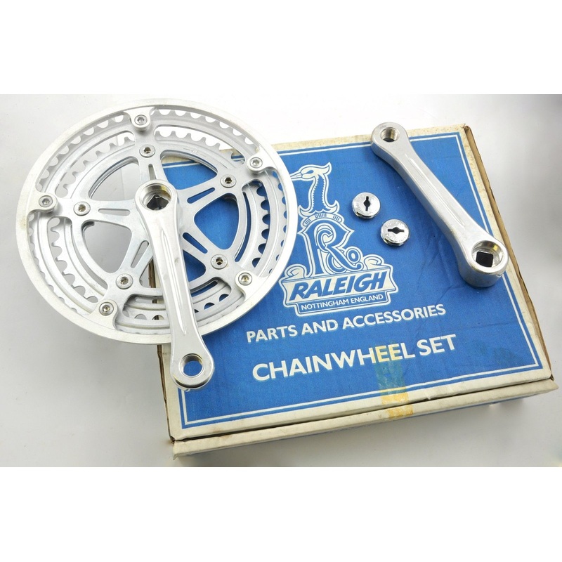 RALEIGH 80’s RACING BIKE COTTERLESS SAKAE ROYALE CHAINWHEEL SET 40-48TEETH 127mm