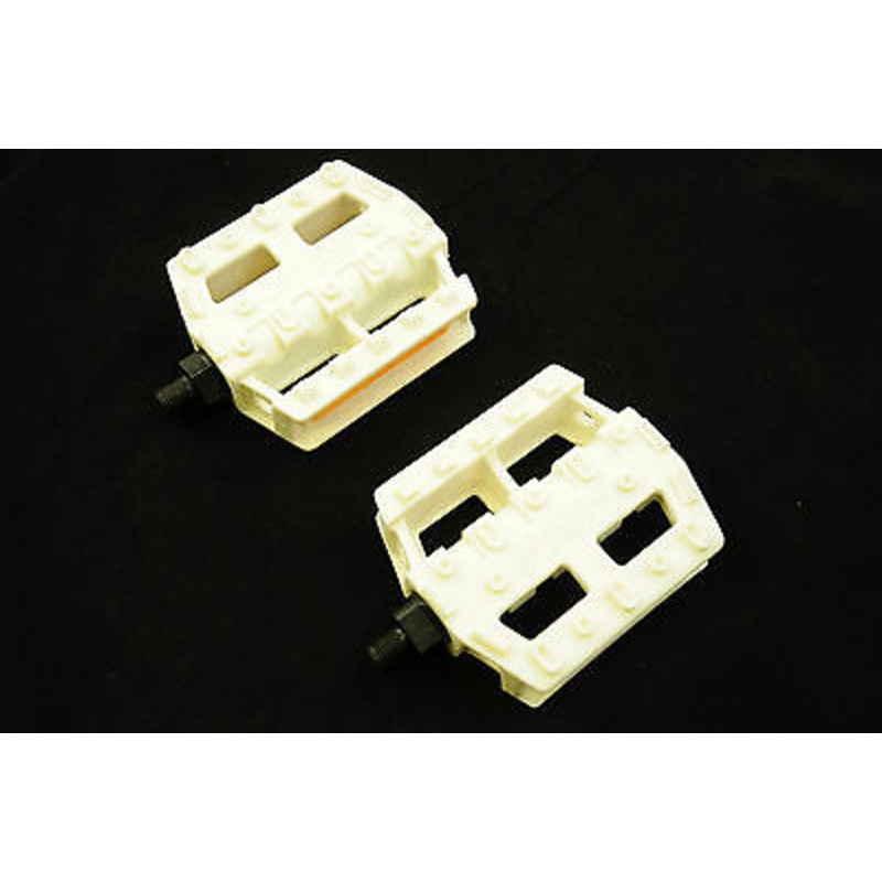OLD SCHOOL BMX WHITE 1-2 PLATFORM PEDALS VP-300P HUNG KUANG ONE PIECE CRANK