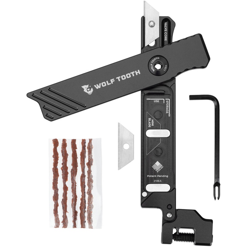 8-Bit Chainbreaker + Utility Knife